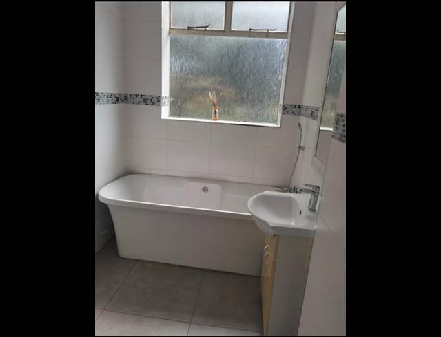 3 BEDROOM APARTMENT FOR SALE IN THREE RIVERS